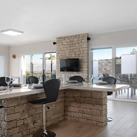 Colina 빌라 살리어드마토스