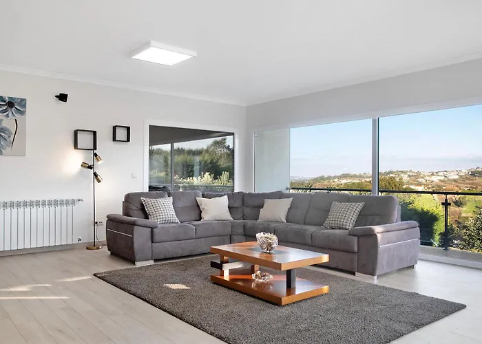 Colina * Salir de Matos